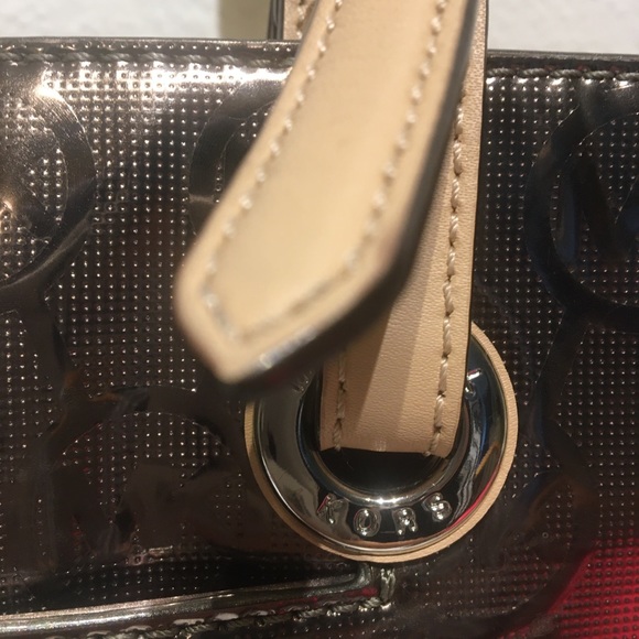 Michael Kors tote - Picture 3 of 4